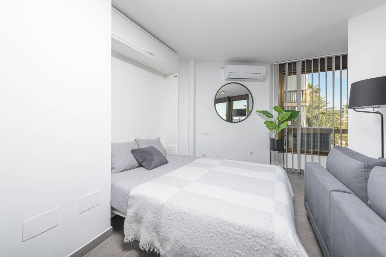Mediterraneo Beach Apartment In Malaga By Solaga Holiday Homes Málaga Exterior foto