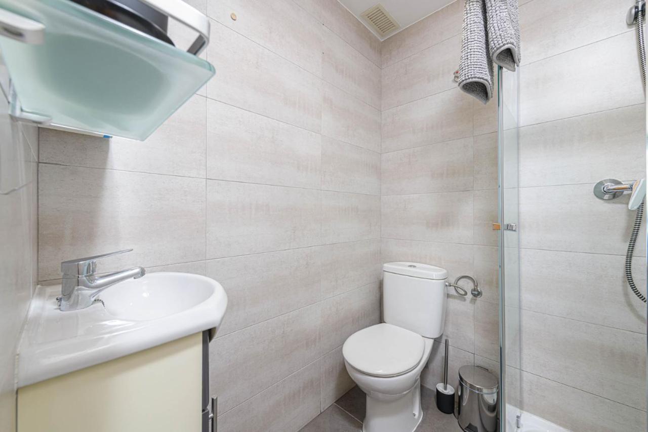 Mediterraneo Beach Apartment In Malaga By Solaga Holiday Homes Málaga Exterior foto